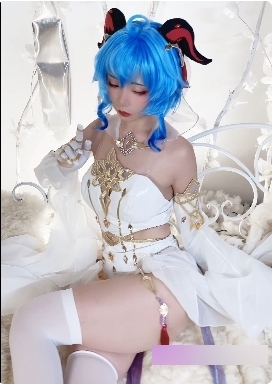 爆机少女《喵小吉》精彩COSPLAY精彩图集