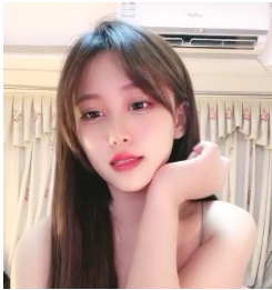 颜值明星脸《哥哥想要嘛》下水大秀