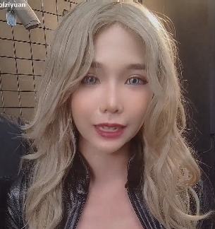 onlyfans嫩妹《minichu》系列合集