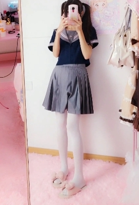 皮皮娘《又又酱》学生制服未流出视频