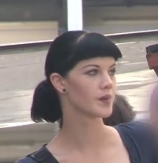 欧美露出《Ring360》户外艺术