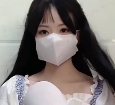 快手网红酥酥《桃酱》