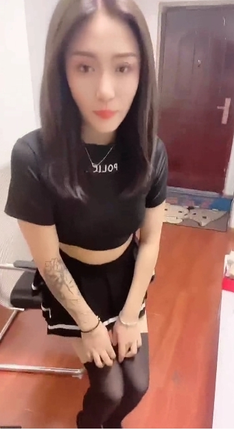 美女御姐《小语》反差定制