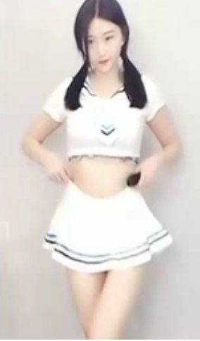 虎牙《要要》6000元定制全新流出