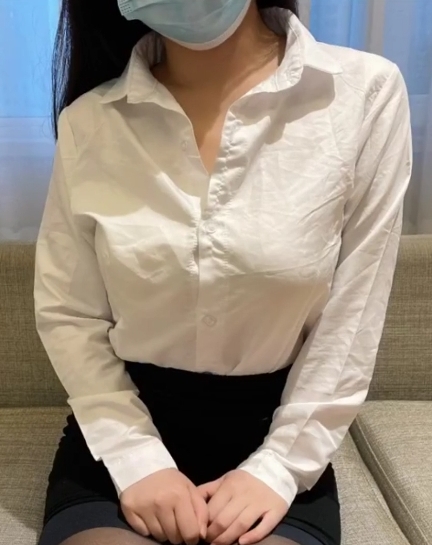 推特极品博主《kyara》_sss大合集