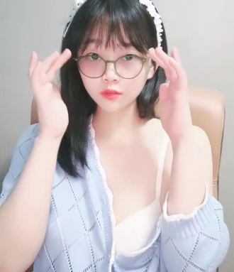 00后舞蹈生《桃子》10部合集