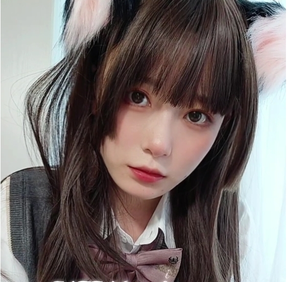 萌妹合集《白桃》+《布丁》《+发条少女》+5套