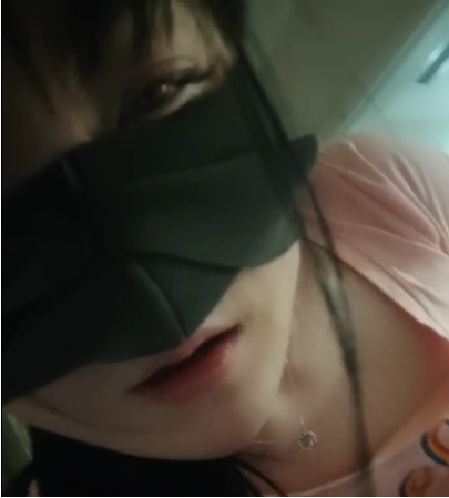 像仿真娃娃一样的名器具小姐姐