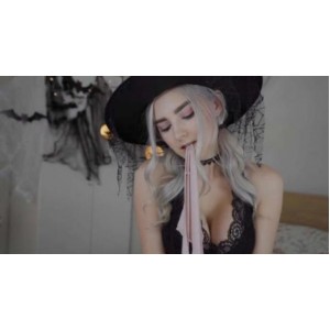 P站网红AvrilxLust合集：绝对不能错过的美女盛宴！