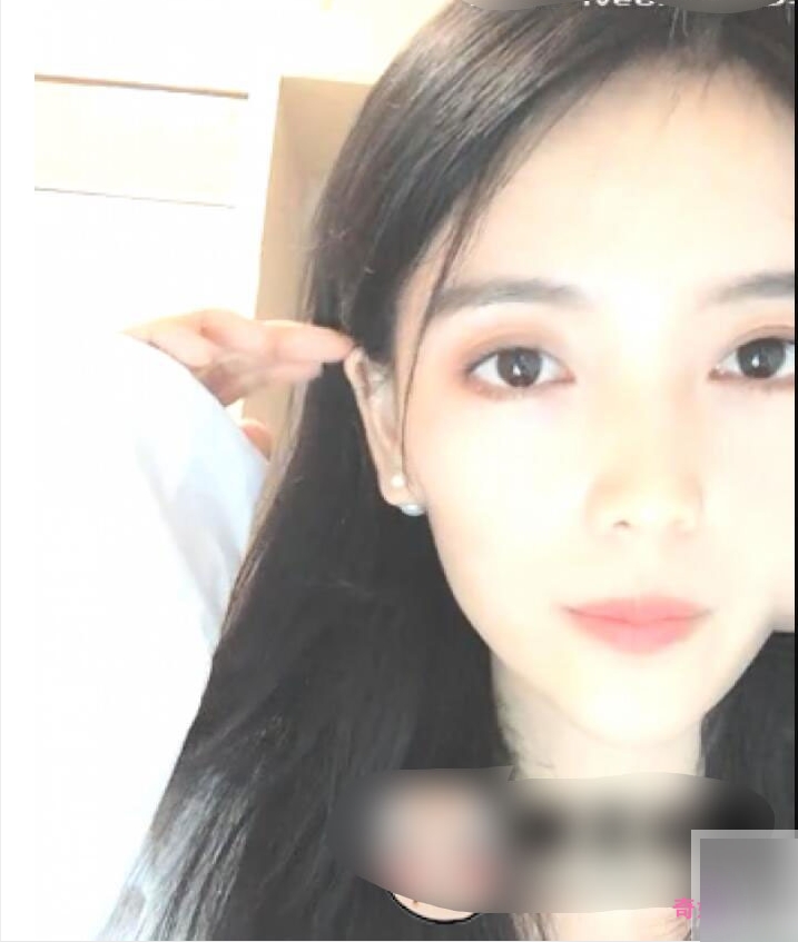 《岳月直播微信》-独家限量12部,抢先体验!