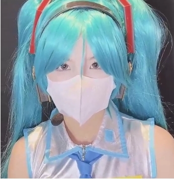 超顶校花美少女小敏儿初音未来服务