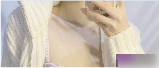 推特樱狸子最新作品毛衣