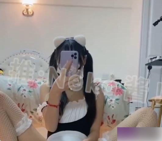 蓝色女仆居家作品