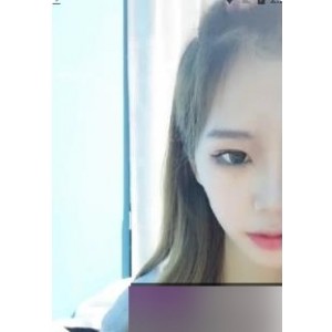 学妹小娜娜的商品标题可以是：学妹小娜娜的个人品牌