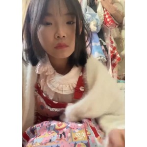 福利姬的麦麦脆皮鸡定制露脸放飞自我视频合集