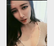 网红女神梦菲桐香演绎的精选剧情