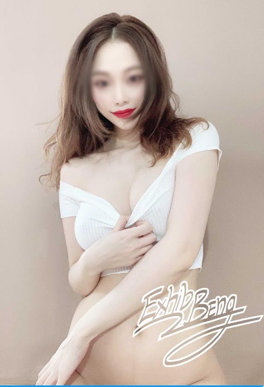 阿崩烈焰红唇视频合集