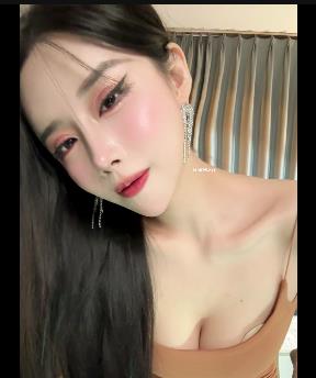 CC小恩雅S闺蜜公主自拍故事扭动视频15分钟下载观看