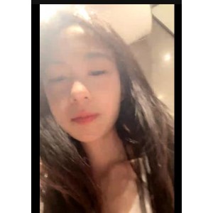 月月嗷：高颜值女主播YIRs资源下载