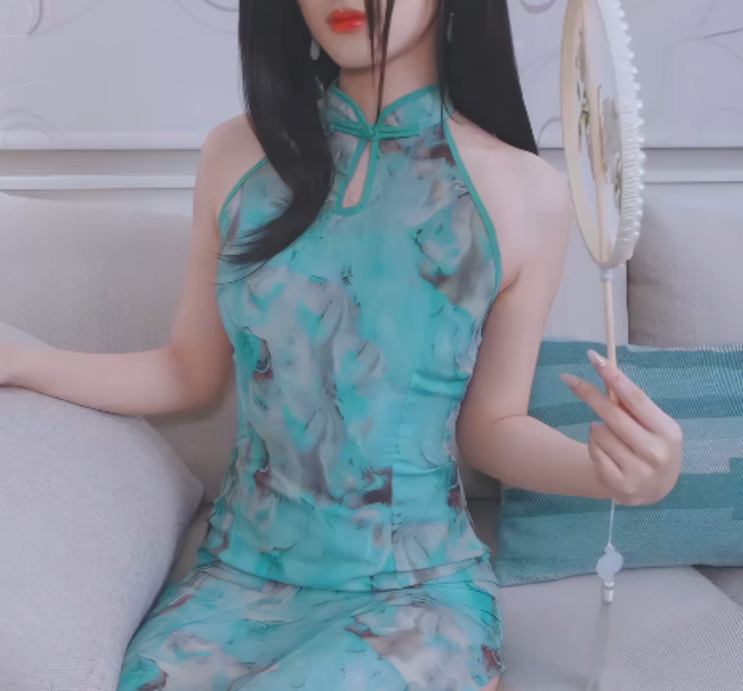 ：FortuneCuttie反差女神41.2g合集百度/ED2K