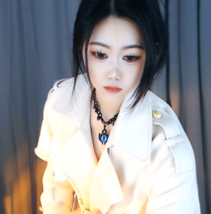 CC嘉尚鱼摆摆-私定2套合集，1.07G，百度云，双重压缩，有效期1个月