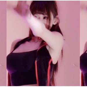 无水印虎牙牛小蘑菇4月热舞小合集（10个视频，总大小1.8G）