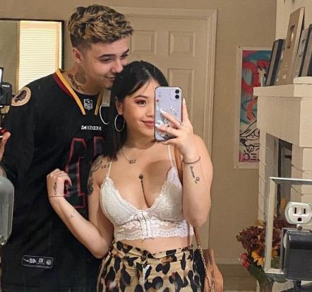 Onlyfans百万粉亚裔明星博主-lang：67个视频2.6G内容，欧美区身材作品