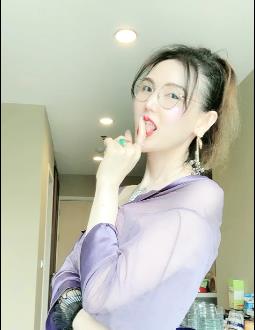 BIG悦魔术表演，液体破绽内幕揭秘，1V-960M下载观看