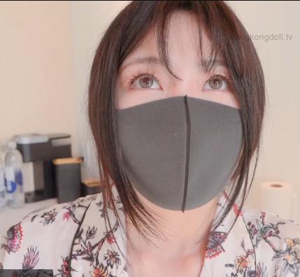 香港玩偶姐姐自拍视频：2月最新发布（2V-1.5G）