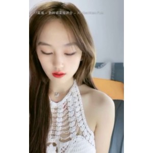 露露：全方位展示的腿模女神舞蹈录制