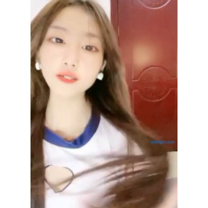 腿模露露美球美腿舞姿诱惑原创视频0.8GB超清录制53分钟带声音