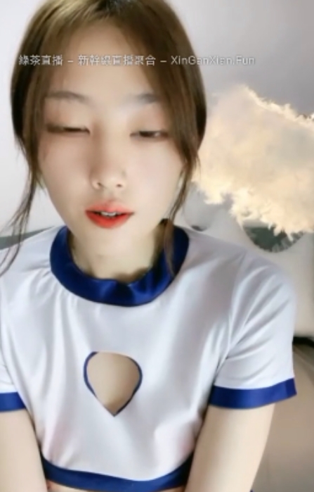 腿模露露美球美腿舞姿诱惑原创视频0.8GB超清录制53分钟带声音