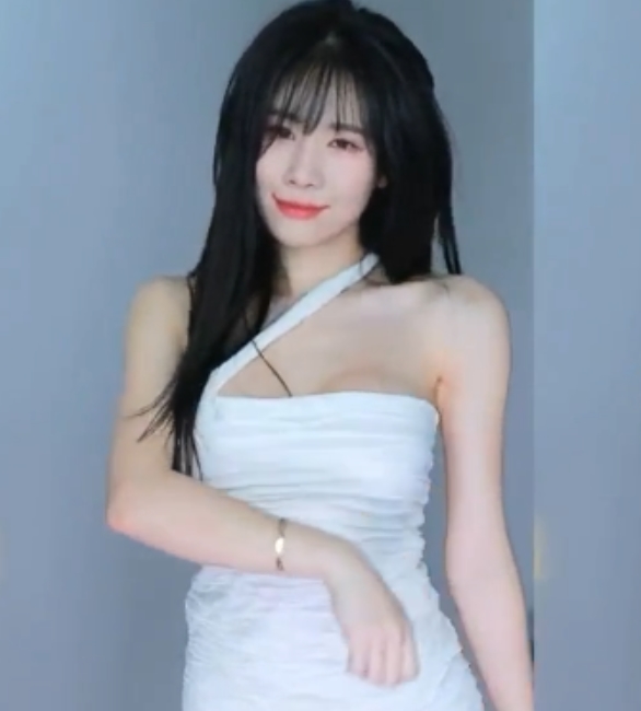 独家黛娜高端女团诱惑舞蹈视频震撼发布