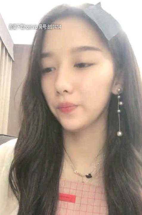 独家浮力主播星luck，小姐姐撩人魂，社保资源65个视频，总大小19.7G，享受土豪级体验！