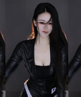 网易CC热舞合集：你的一萌，4分钟舞蹈时长，超高清享受