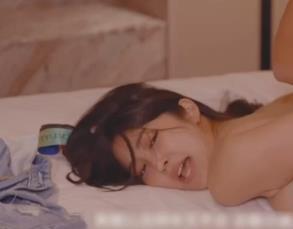 刘玥&闺蜜荡姐妹花共享棒子老外用嘴视频1小时14分钟S货耳机观看