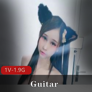变身美女Guitar自拍视频，时长2小时，文件大小1.9G，长腿魅力无限！