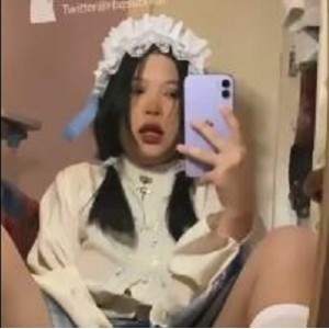 JK妹子女孩福利姬桐生芽子自拍视频图集，小惊喜户外水道修理，学妹车衣水印，下载观看