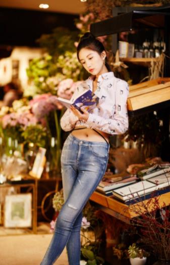 国人P站美少女星优资源合集，15集2.87G，直播互动，外网大佬送礼，单人福利，速度推荐