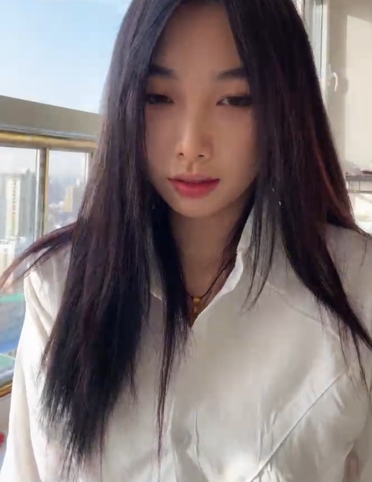 《丝足羞辱》小X大王53v21.4g：百度ED2K收藏量竿娆普通尺度影片精品推荐