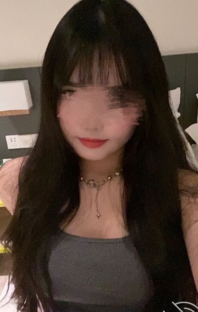 迷人小嫂的神秘弹收藏：惊人视频展示