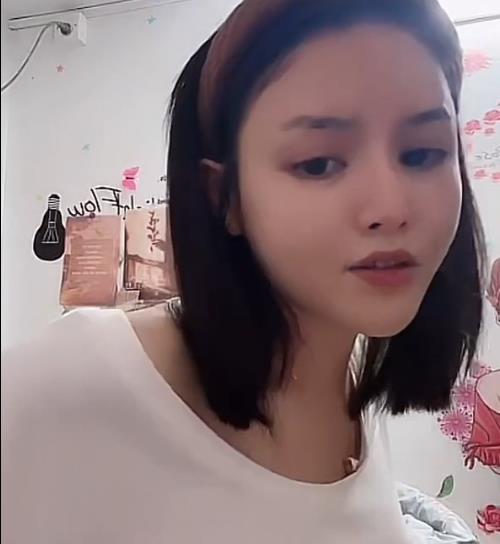 抖音疯狂新篇美女发烧4.3G视频