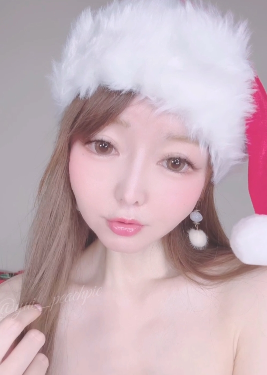 YuiPeachpie独特魅力：213个视频，总大小120.7g