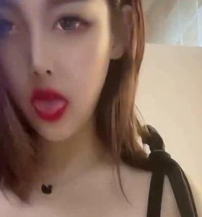 快手女神安琪宝贝私人定制视频合集，沉沦魅力无法自控