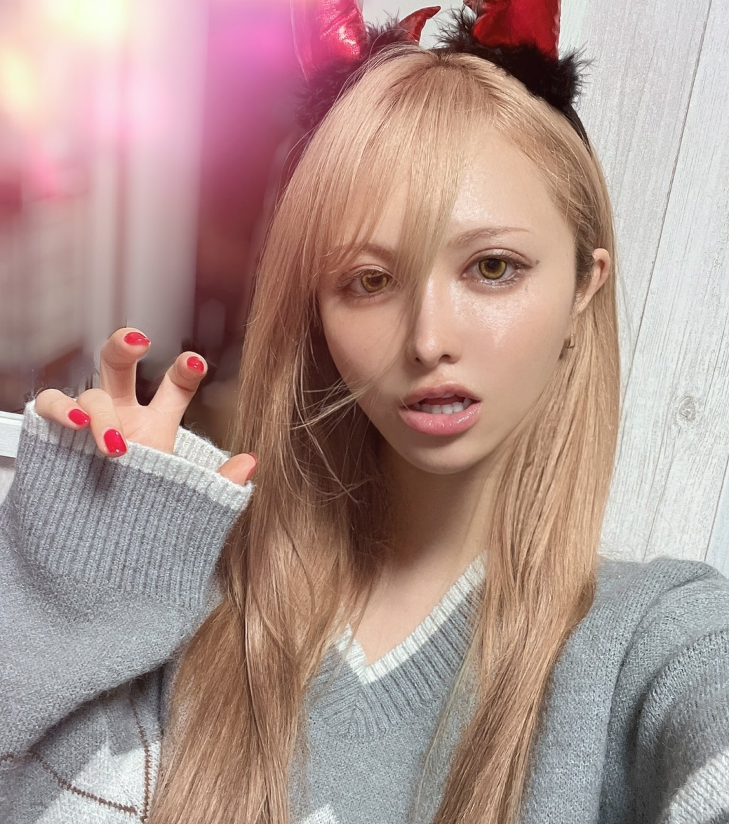 优质风俗娘天野リリ斯用口喷泉钢互动227v97p视频打包下载