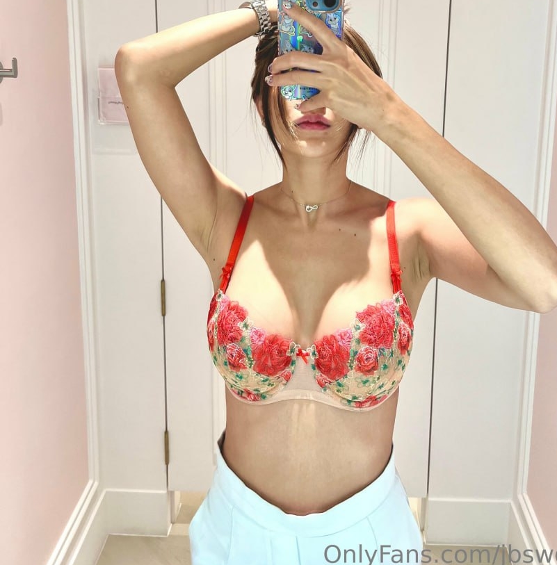 《Jbswgdiary妻子Onlyfans合集23.6g，故事多样魅力无限》