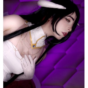 女神CoserMollyRedWolf合集：105v145g补，百度收藏，ED2K链接增加