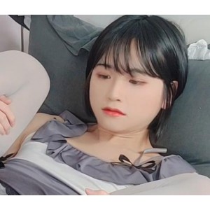 韩国TS主播Lua视频合集：颜值与审美的完美结合，34V、4.9G的视觉盛宴