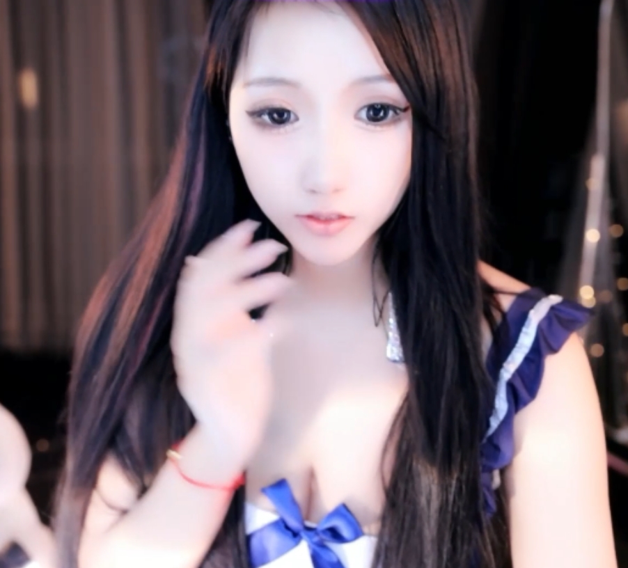 网易CC平台热门节目《大尺擦边33v7.8g》收cang+du家视频，雅恩北北引爆话题