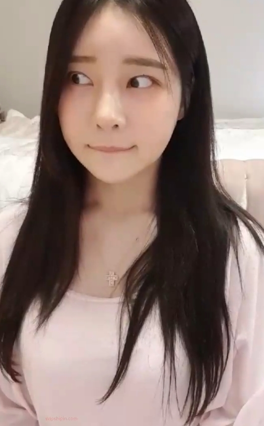 韩国主播布丁36v36g，收藏量高达62，甜美活力吸引眼球